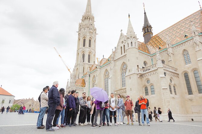 Walking tour in the Buda Castle incl. Fisherman's Bastion - Starting point at Szentháromság tér, and how to not miss the group