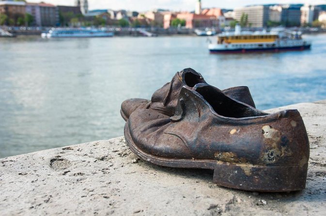 Welcome to Budapest Evening Walk - Key things to know before you go