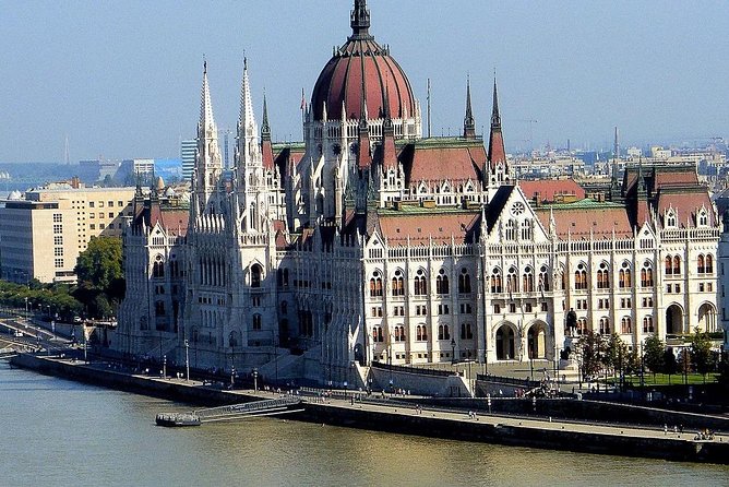 Wonders of Budapest, private tour by car! - Price and what you are really paying for